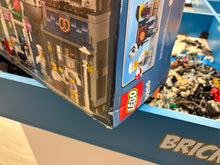 10255-R Assembly Square Retired NIB