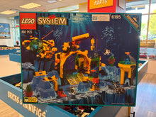 6195-C LEGO Aquanauts Neptune Discovery Lab Certified Used