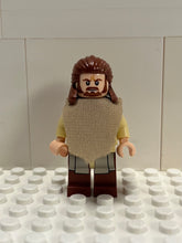 sw0651 Qui-Gon Jinn - Poncho, Reddish Brown Beard