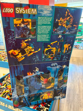 6195-C LEGO Aquanauts Neptune Discovery Lab Certified Used